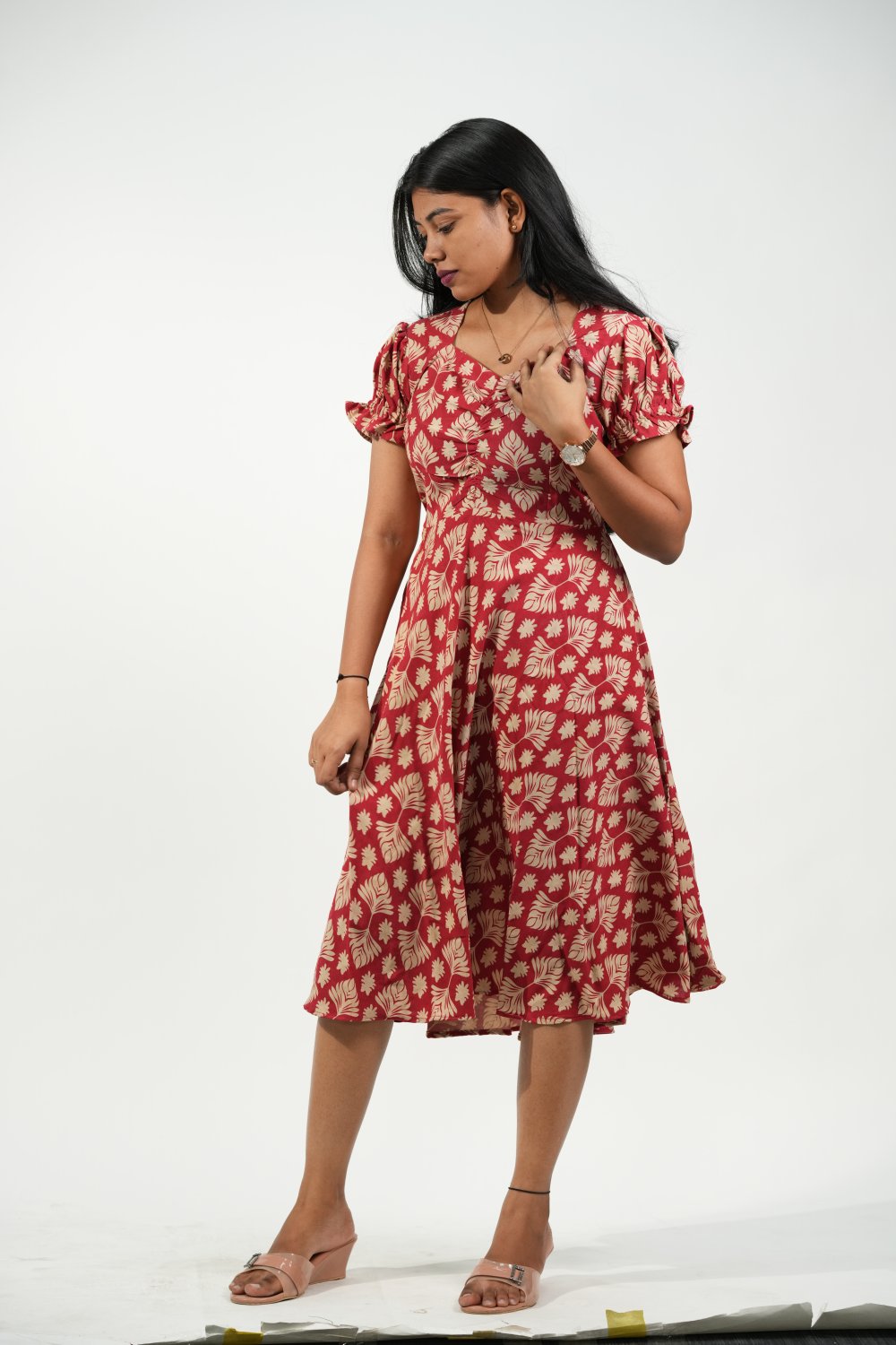 Aline Ruched Puff-Sleeve Dress (Red-Cream Floral)